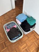 Kleidung Damen S / diverses Hessen - Kassel Vorschau