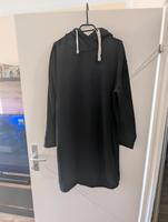 langer Hoodie mit Kapuze Berlin - Hellersdorf Vorschau