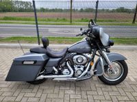 Harley-Davidson FLHX STREET GLIDE 1584 BAGGER + HELM Niedersachsen - Bawinkel Vorschau