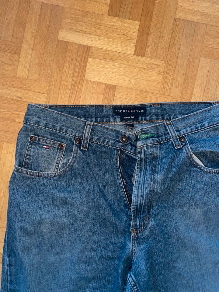 Timm Hilfiger Jeans L Blau neuwertig 34/32 in Hannover