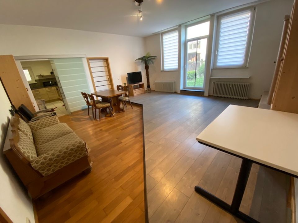 Große 2 Zimmerwohnung mit Einbauküche in Kulmbach