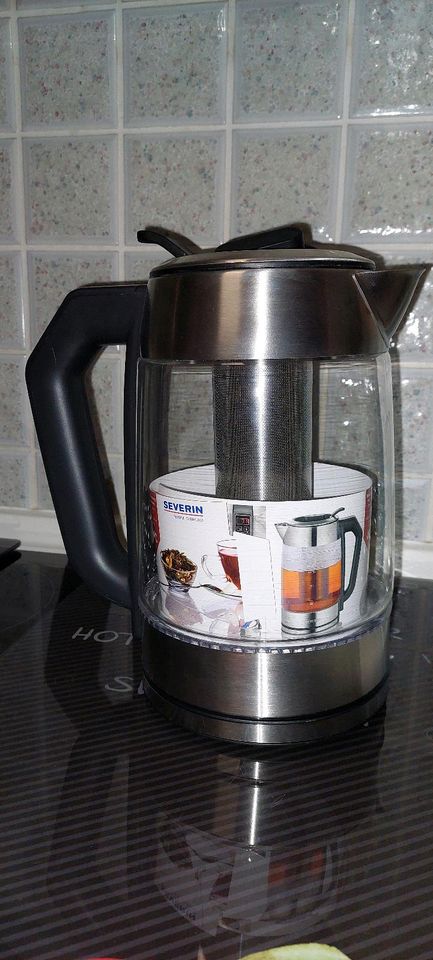 Wasserkocher mit Teeeinsatz 1,7 Liter in Wemding