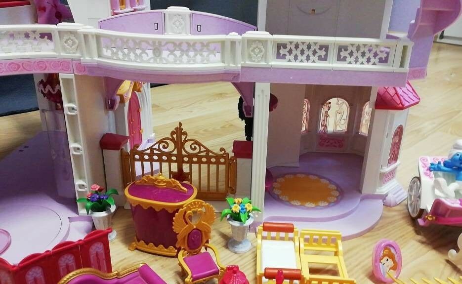 Prinzessinnen Schloss Playmobil mit Anleitung und viel Zubehör in Korschenbroich