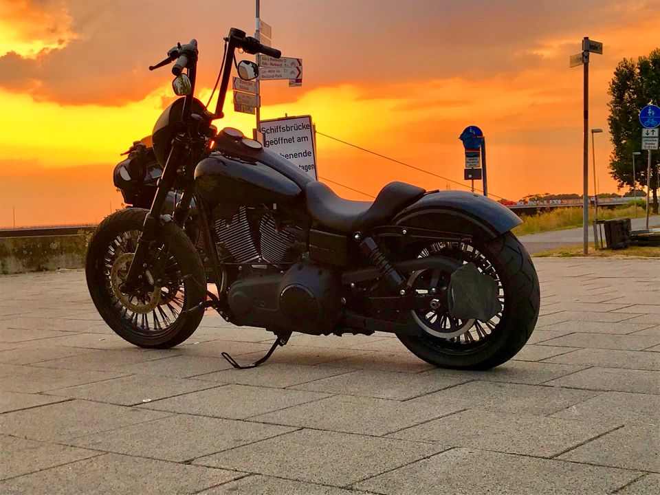 Harley Davidson Dyna Low Rider S Custom in Köln