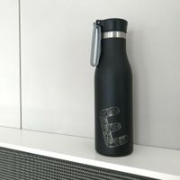 MOULO Thermo Trinkflasche mit Lasergravur E schwarz NEU Baden-Württemberg - Tauberbischofsheim Vorschau