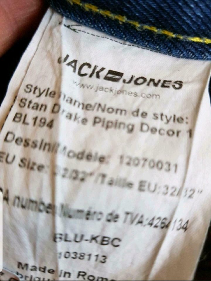 Jeans von Jack & Jones in Adelheidsdorf