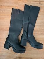 Plateau Stiefel Monki 41 NEU Gröpelingen - Gröpelingen Vorschau