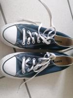 Schuhe / Sneaker / Chucks / Converse Bayern - Weißenhorn Vorschau