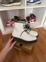 Größe 41 Dr. Martens 1460 Smooth Weiß/Schwarz Köln - Porz Vorschau