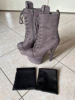 Hella Heels Boots 7 Inch Dark Grey Velours inkl. Protektoren Baden-Württemberg - Singen Vorschau