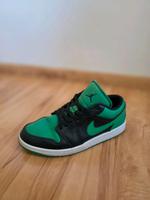 AIR JORDAN 1 LOW - Schuh / Größe 41 Thüringen - Schleusingen Vorschau