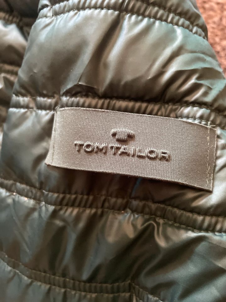 TomTailor Jacke Neu in M in Elmshorn