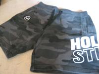 Hollister Herren Shorts Baumwolle Gr. S Schwarz Camo TOP Nordrhein-Westfalen - Hemer Vorschau