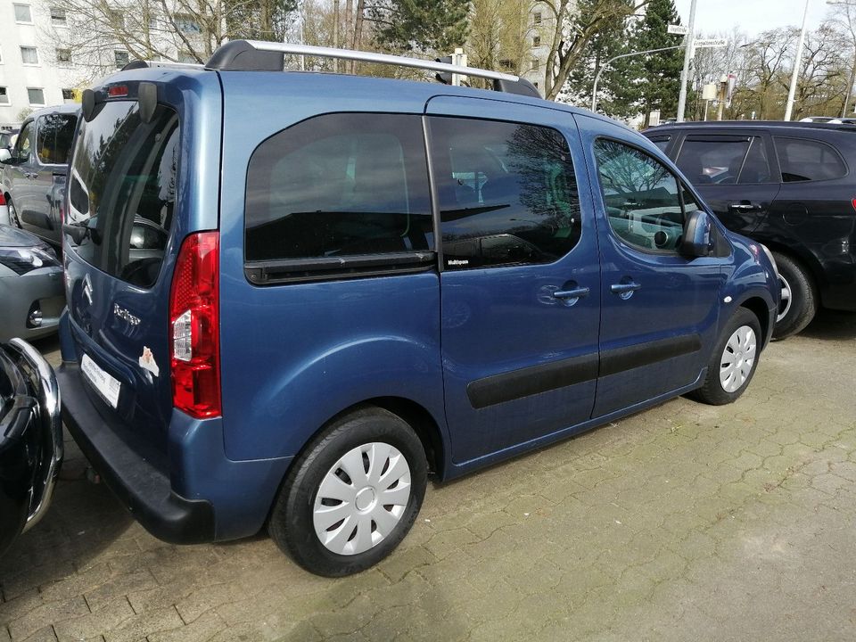 Citroën Berlingo 1.6i Multispace/Klima/Panoramadach in Lübeck