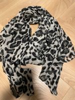 Zara Schal XXL Tuch Leo Leopard schwarz grau weiß Blogger Berlin - Mitte Vorschau