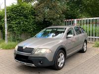 Skoda Octavia 2.0 TDI * Scout * TÜV 10/26 Leipzig - Thekla Vorschau