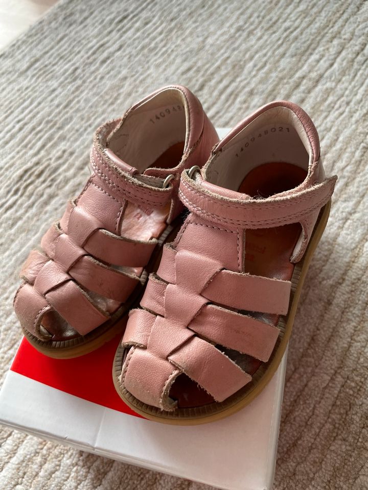 Elefanten Sandalen Gr. 22 rosa in Remscheid