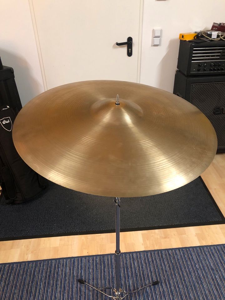 Zildjian Avedis 22“ Ride /// vintage in München