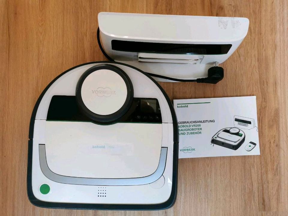 Vorwerk Saugroboter Kobold VR200, Staubsauger in Aham