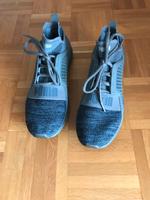 Sneakers in grau Gr. 43 von Puma Nordrhein-Westfalen - Zülpich Vorschau