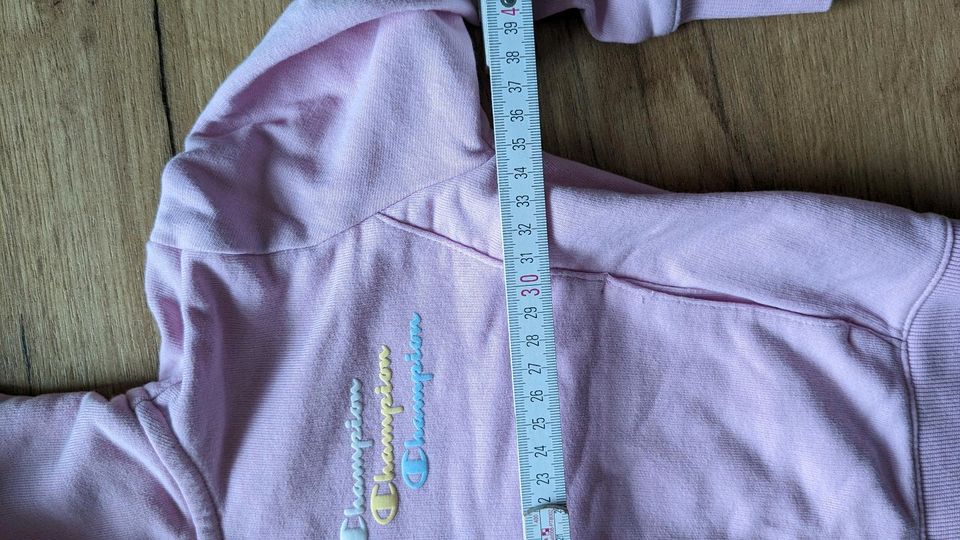 Sweatjacke Champion rosa Gr 104/110 in Bochum