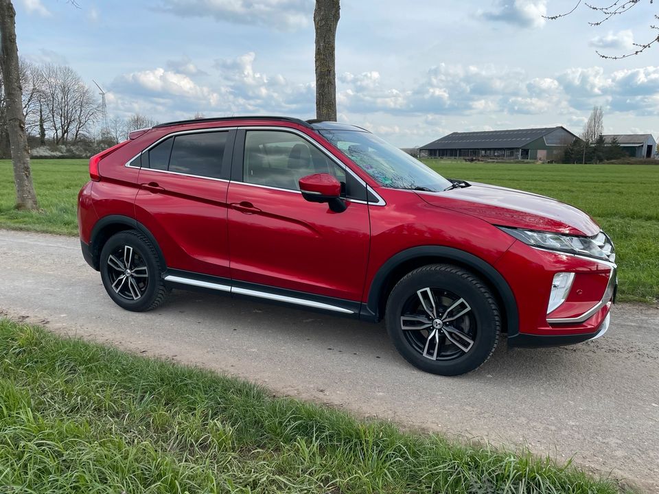 Mitsubishi Eclipse Cross Top 4WD in Issum