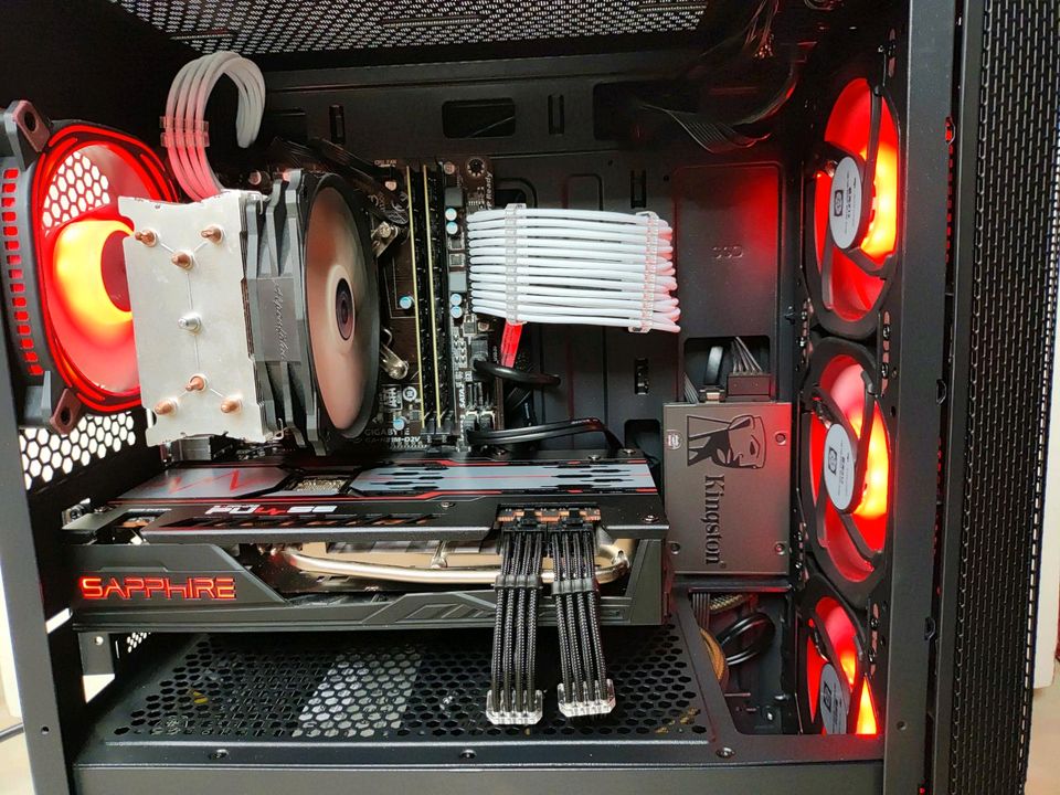 Gaming PC Computer / Intel i7 / AMD RX 5700 / 16GB RAM / 1TB SSD in Reilingen