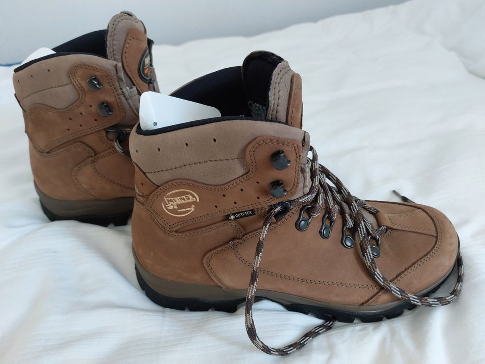 NEUE Meindl Vakuum Lady Ultra Wanderstiefel Braun Leder Gr. 42 in St. Ingbert