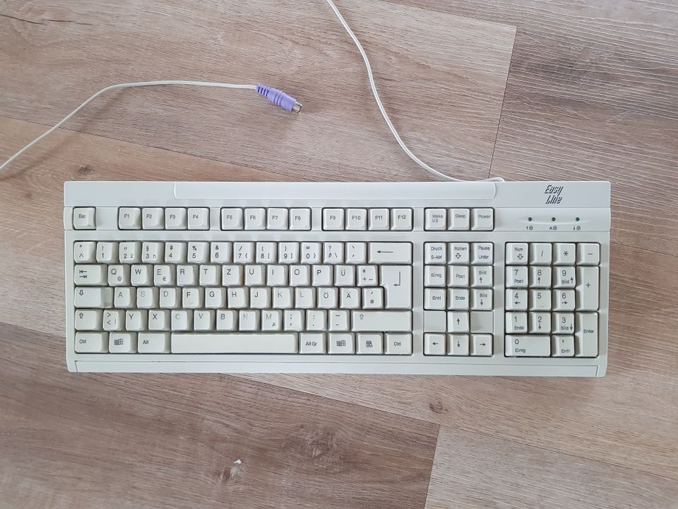 Standard Tastatur easy line in Heidesheim