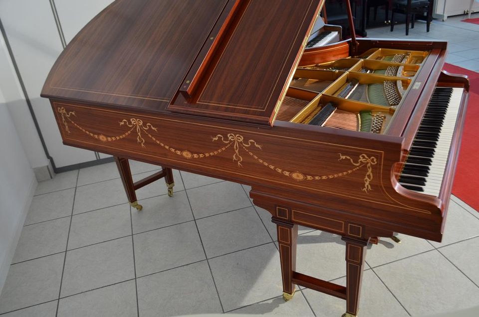 Fantastischer C. Bechstein Konzertflügel Modell V in Michelau i. OFr.