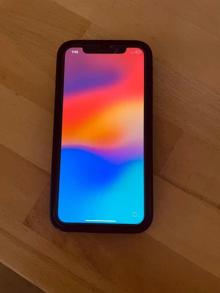 iPhone XR white in Schwalmtal