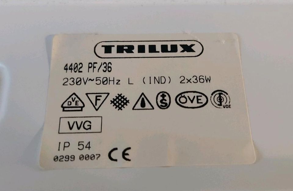 Trilux 4402 Deckenlampe LED Paneel Einbaulampe L125xB20xH9cm Neu in Osnabrück