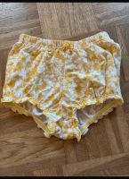 Shorts kurze Hose H&M Gr. 98 gelb floral Blumen Niedersachsen - Buxtehude Vorschau