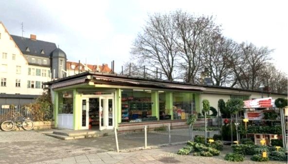 Ladenfläche in Bestlage direkt am S-Bahnhof Botanischer Garten! in Berlin