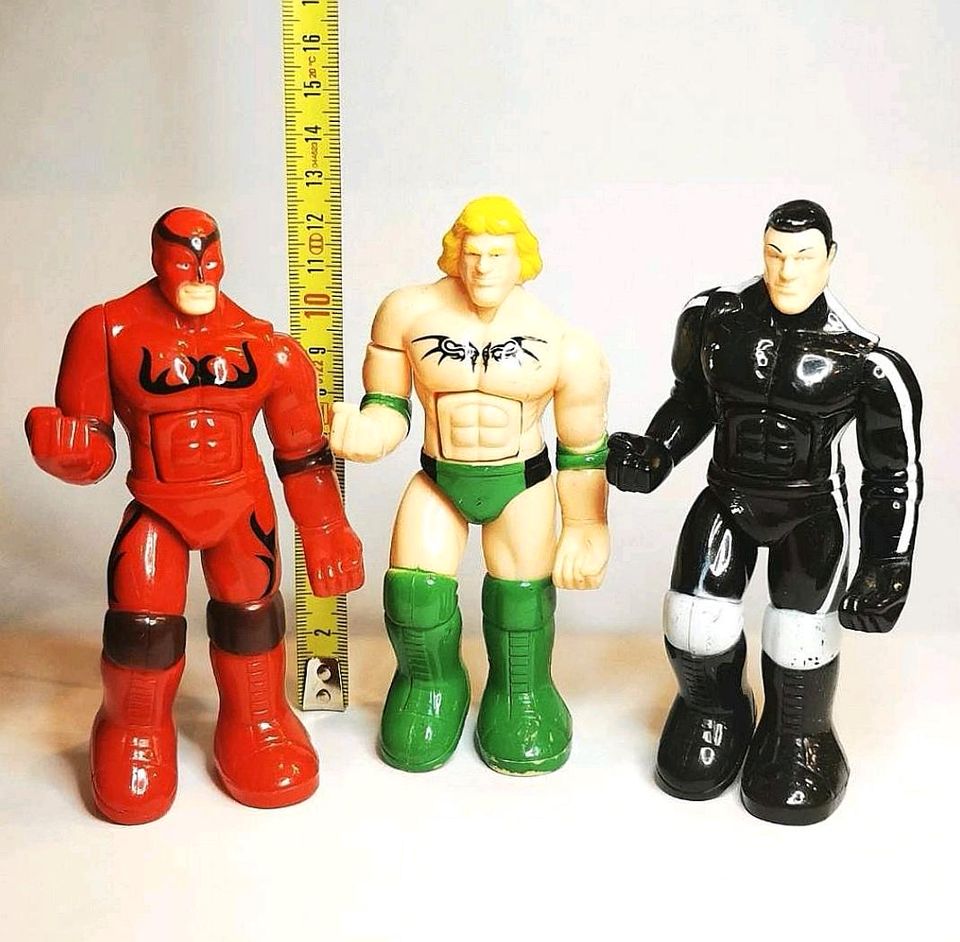 3 Ultimativ Clash Wrestling Figuren im Set (Maple Toys) in Passau