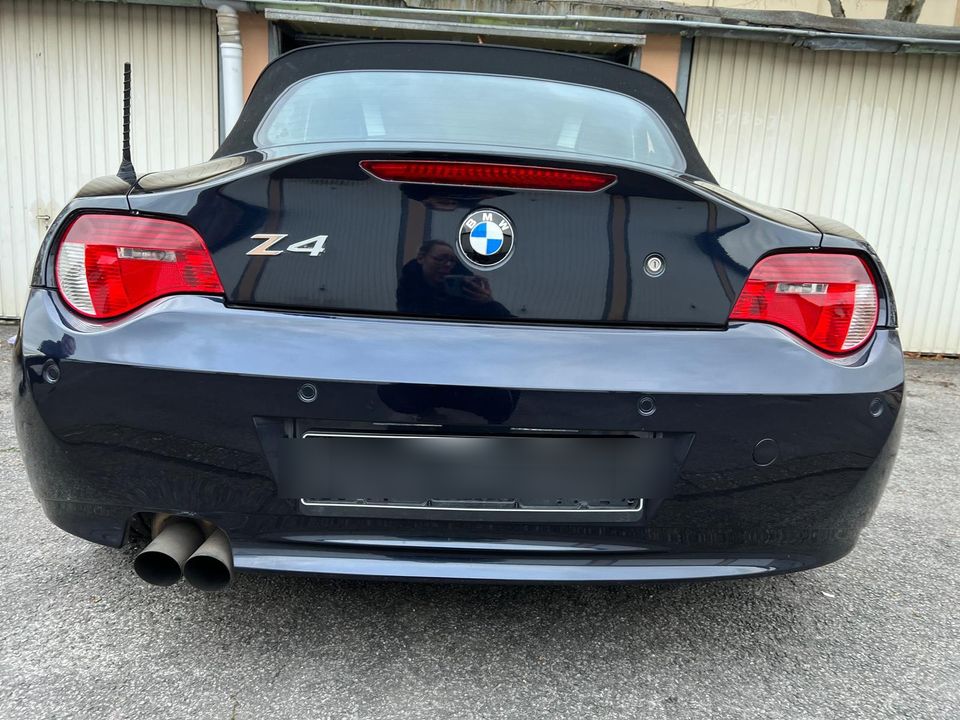 BMW Z4 e85 Baujahr 2008 2.5 l 6 Zylinder LPG Anlage in Iserlohn