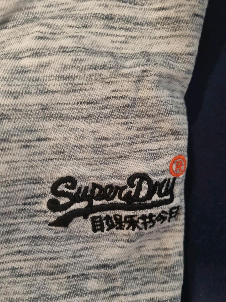 Superdry Tshirt, Größe XS, wie Neu in Hennef (Sieg)