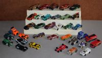 Diverse Spielzeugautos ~ Matchbox HotWheels / Dickie Nordrhein-Westfalen - Hürth Vorschau