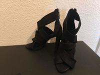 Zara Basic Damen  Sandalen mit Ansatz Nordrhein-Westfalen - Witten Vorschau