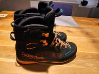 Lowa Bergschuh Größe 44 1/2 Bayern - Wackersberg Vorschau