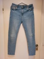 Zara Woman destroyed Jeans Gr.40 Nordrhein-Westfalen - Witten Vorschau