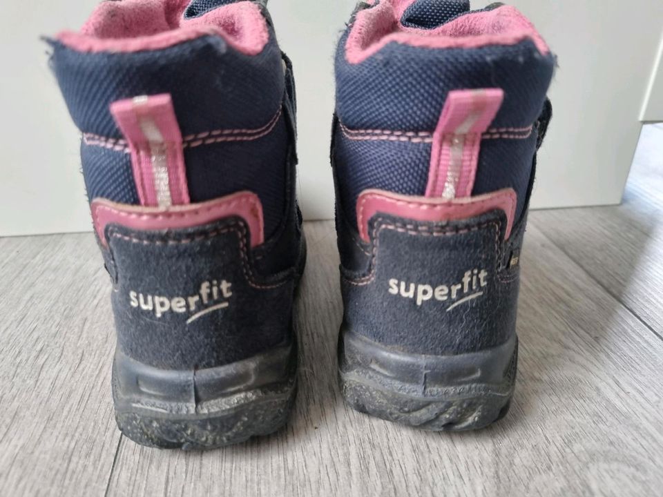 Superfit Winterstiefel Gr. 22 & 23, Weite Mittel IV, Top! in Hamburg