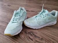 Nike Air Sneaker Gr. 41 Niedersachsen - Haverlah Vorschau
