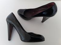 miu miu Pumps, Leder,schwarz, Lack , Größe 37 Sachsen-Anhalt - Magdeburg Vorschau