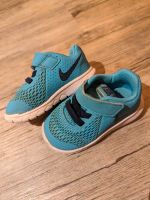 Nike Babyschuhe in türkis Sachsen - Pirna Vorschau
