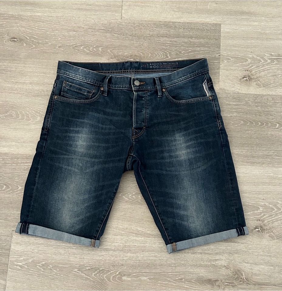 edc Jeans Shorts, Größe 33 in Pulheim