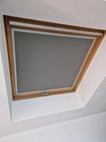 2x VELUX Verdunkelungsrollo grau S06 Nordrhein-Westfalen - Moers Vorschau