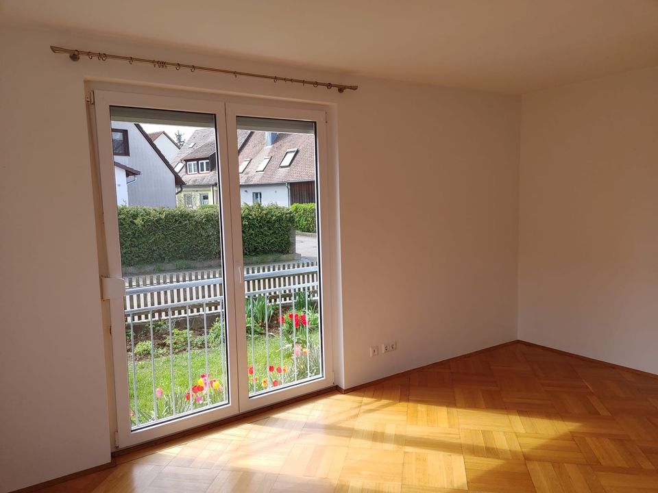 4-Zimmer-EG-Wohnung mit Balkon im Heckenacker ab 01.07.2024 in Rothenburg o. d. Tauber