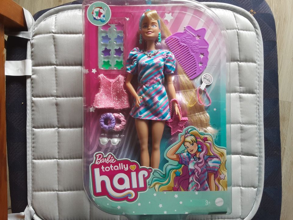 Barbie mit langen Haaren neu in Erfurt