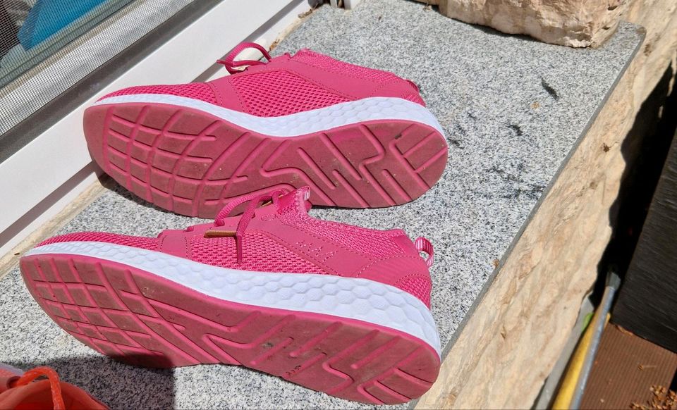 Bench Turnschuhe pink !!!inkl Versand!!! in Syke